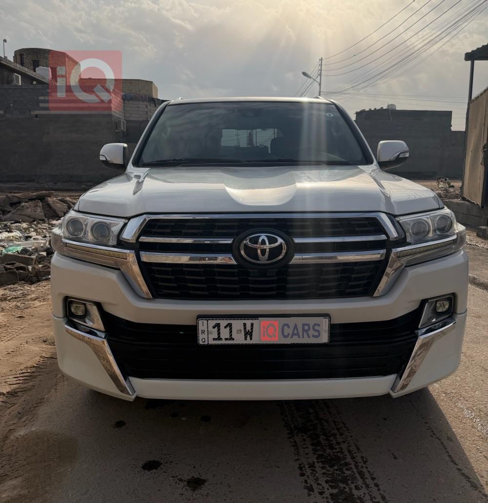 تويوتا لاندكروزر